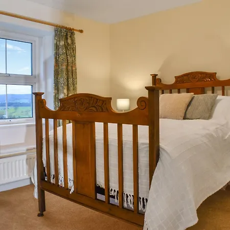 Tarn Bank Holiday home