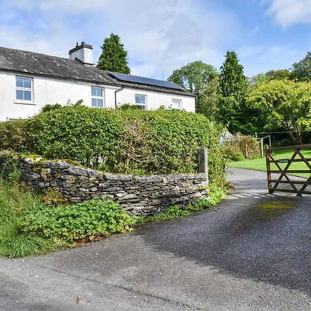 Tarn Bank Holiday home *