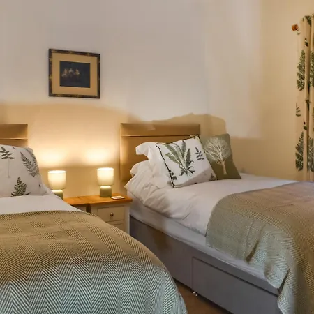 Tarn Bank Holiday home